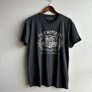 Men’s Lucky Brand Tee T-shirt Gray Grey Heather Gray Crew Neck Graphic Print M